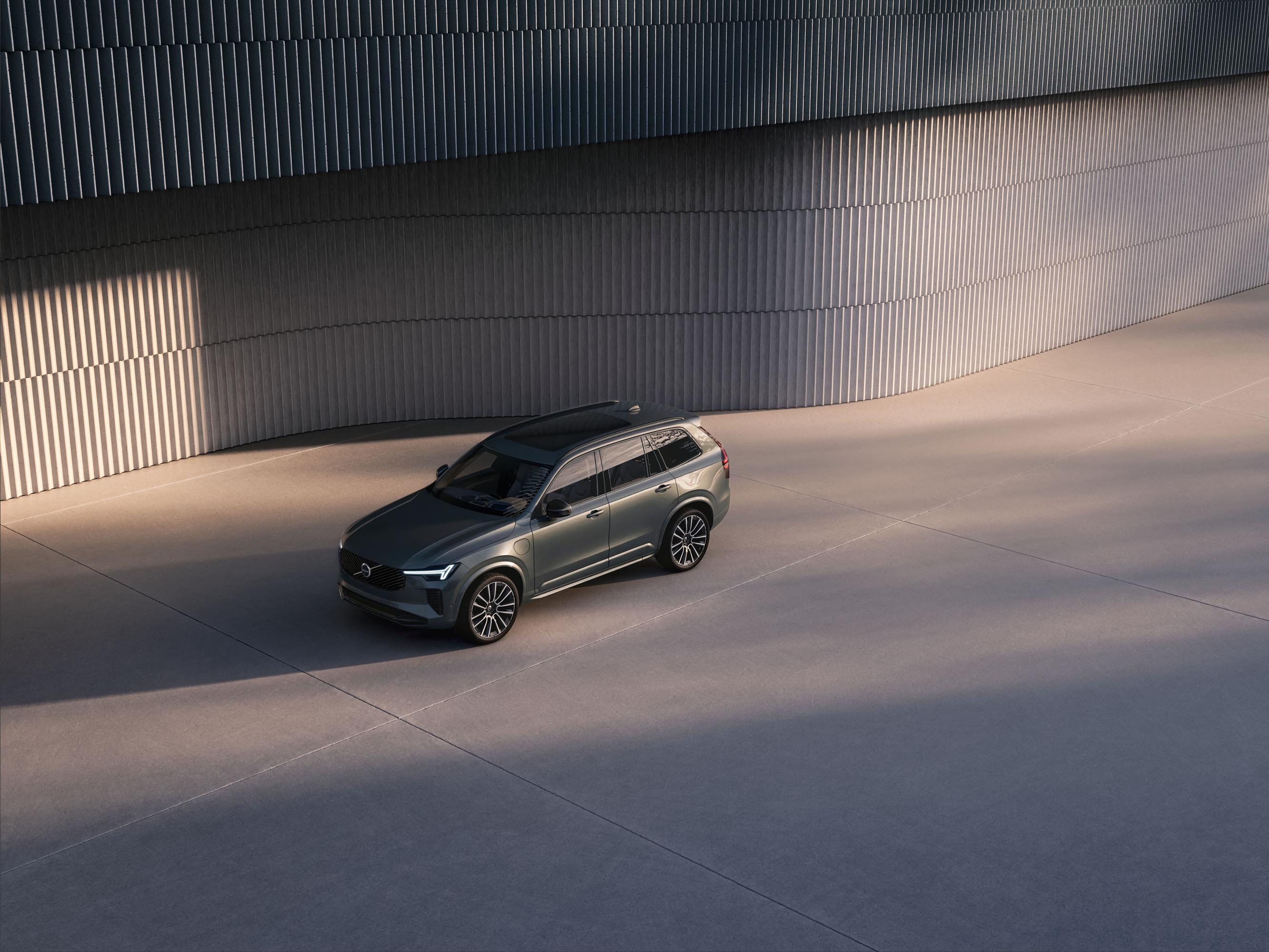2028款沃尔沃XC90插混升级:纯电续航73英里,养车成本显著下降