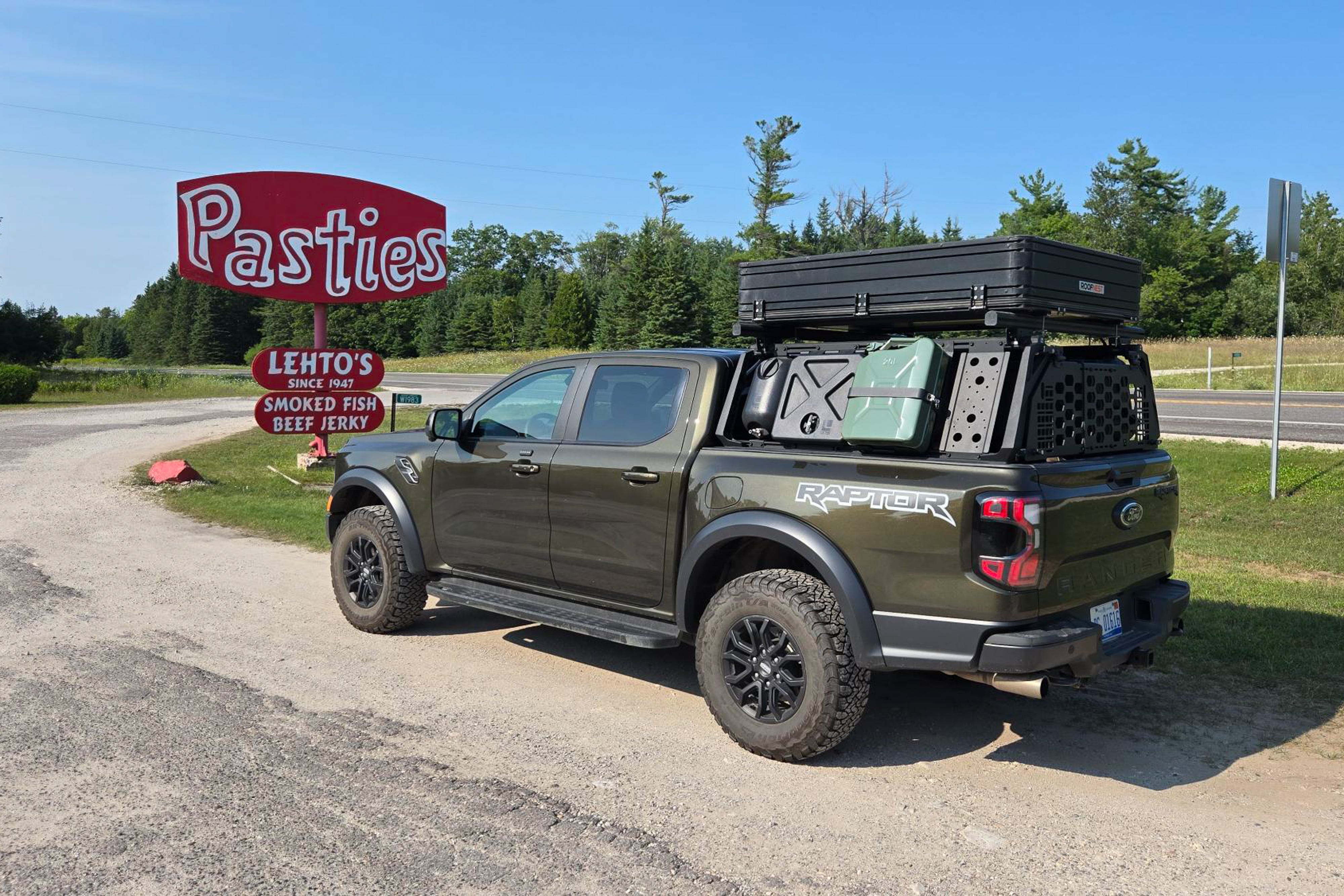 2万英里福特Ranger Raptor长期测试:全能皮卡唯一短板是油耗