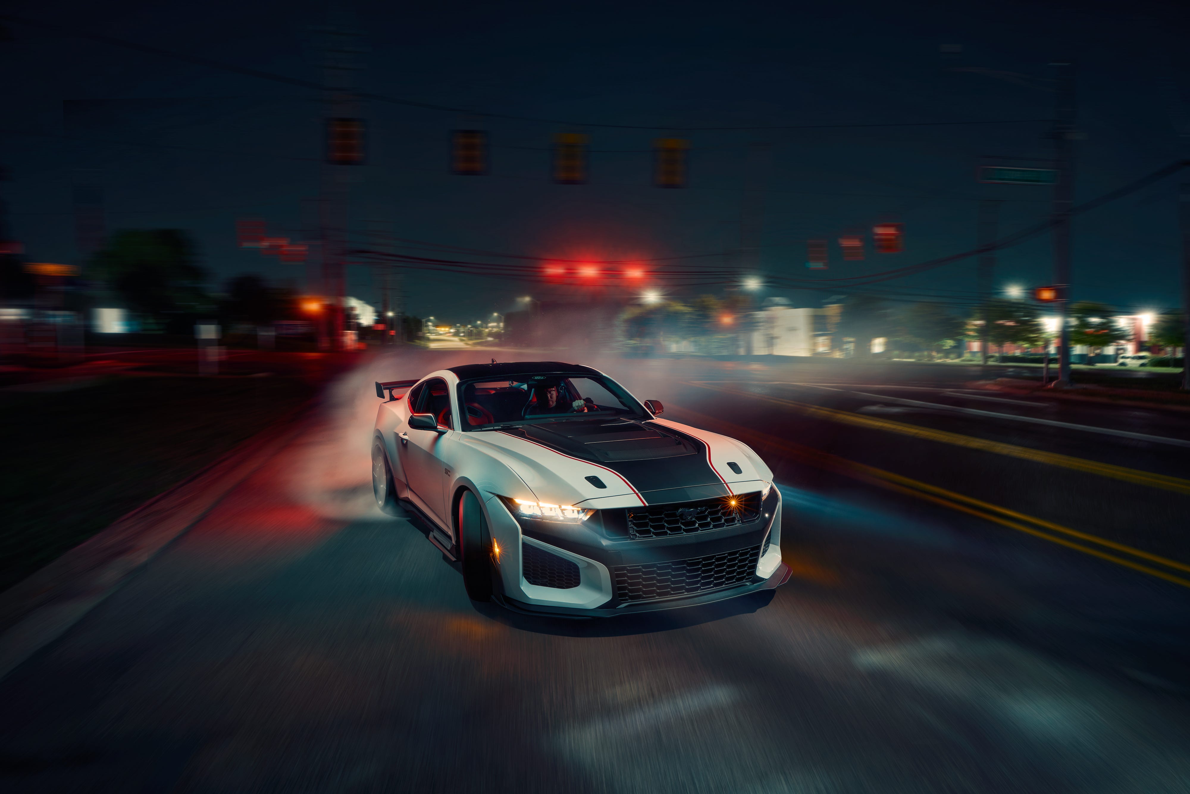 福特Mustang Dark Horse SC:不只是秀肌肉的烈马