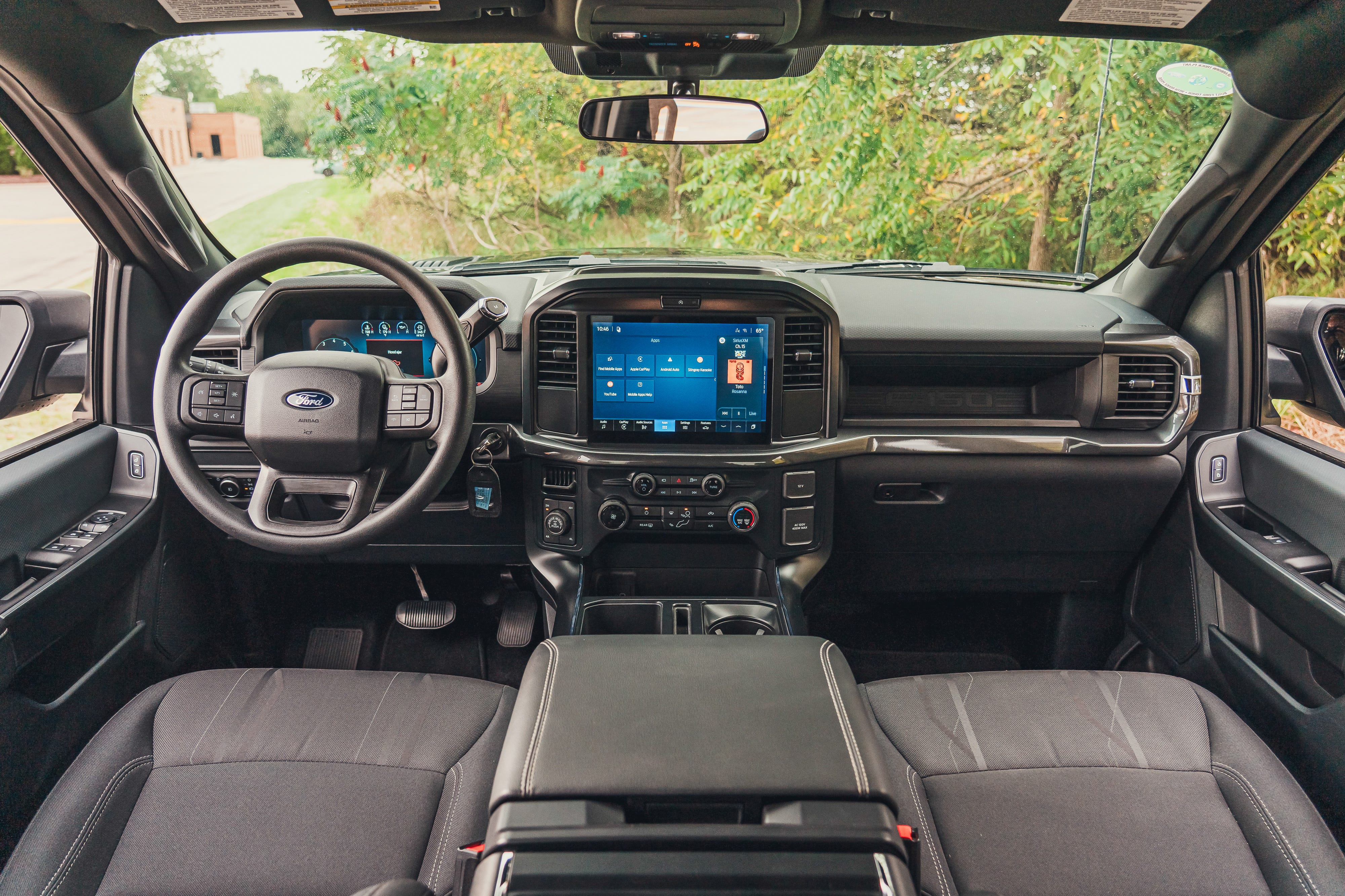 福特F-150 STX Lobo内饰解析:美式皮卡运动化风向标