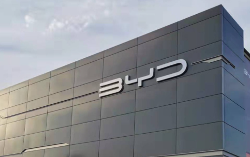 开年强势领跑！比亚迪2月销售19万辆，稳居新能源销量冠军