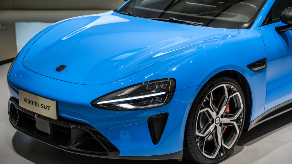 20人“老头乐”小厂硬刚小米汽车,三项外观专利遭无效挑战